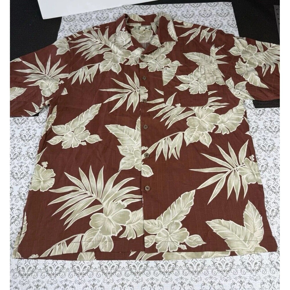 Tommy Bahama Shirt XL Red Floral 100% Silk Short Sleeve Hawaiian Beach Button Up